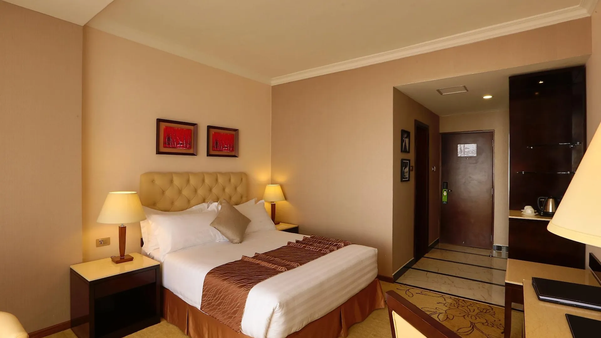 Getfam Hotel Addis Ababa 5*,