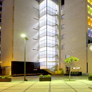 Hotel The